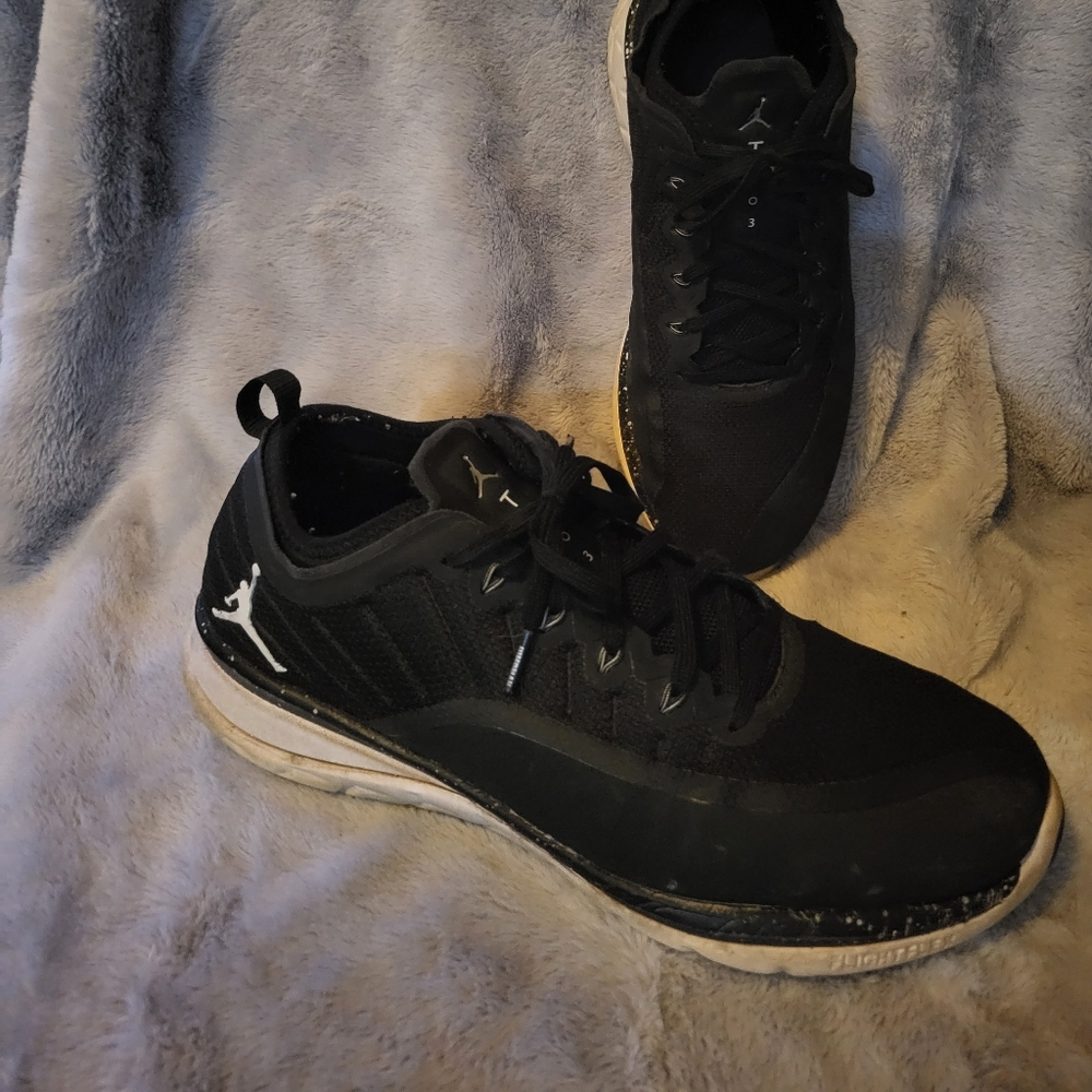 Men's Nike Jordan Shoe